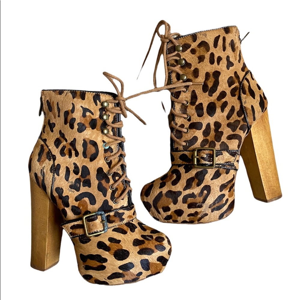 Steve Madden Platform Leopard Boots